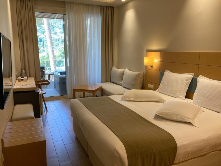 deluxetravelclub_luksusowe hotele zakynthos-1_1.jpg